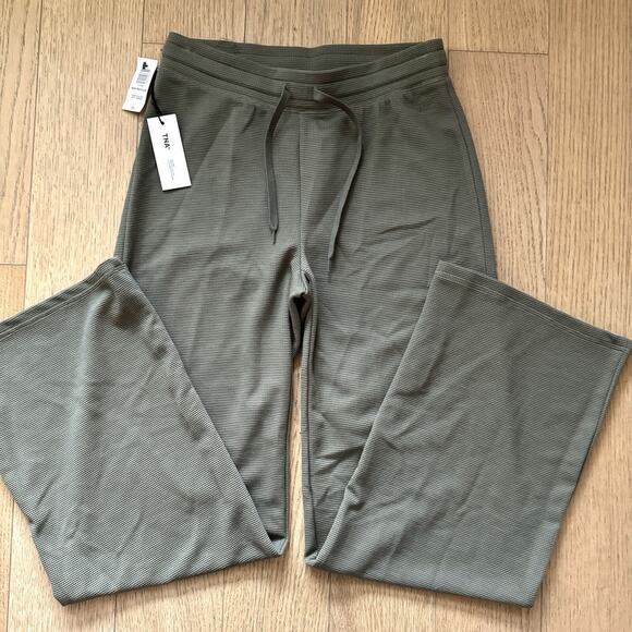 Aritzia TNA Wafflex Pants Army Green NWT - Size S - Picture 4 of 8